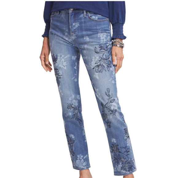 Chico's Denim - 128. WOMENS CHICO’S 0/S EMBELLISHED DENIM JEANS